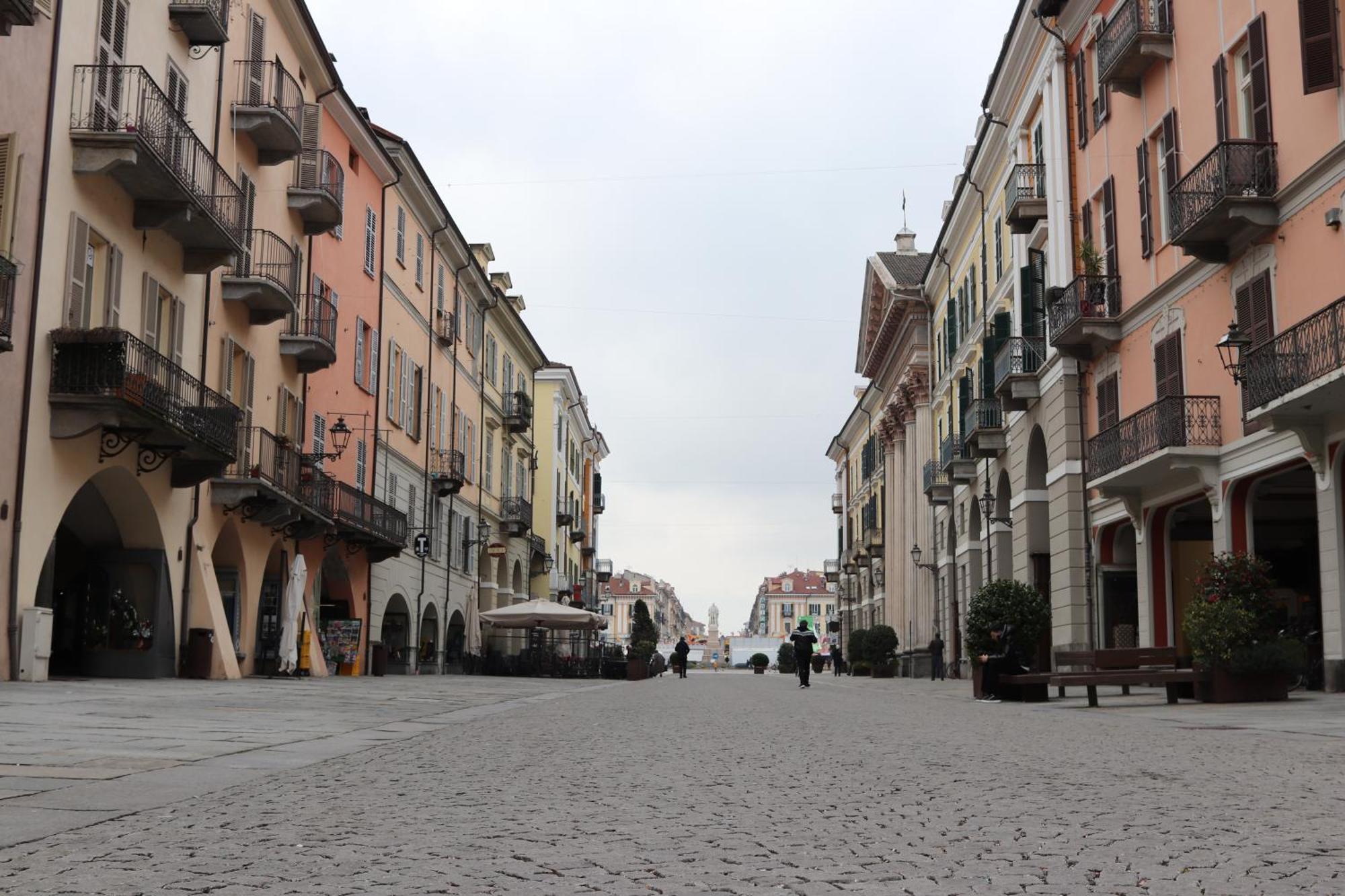 Apartamento Il Ni Cuni Cuneo Exterior foto